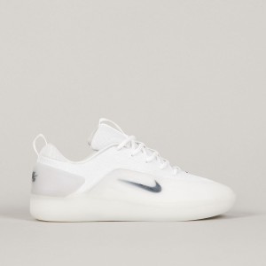 Nike SB Nyjah 4 White Black